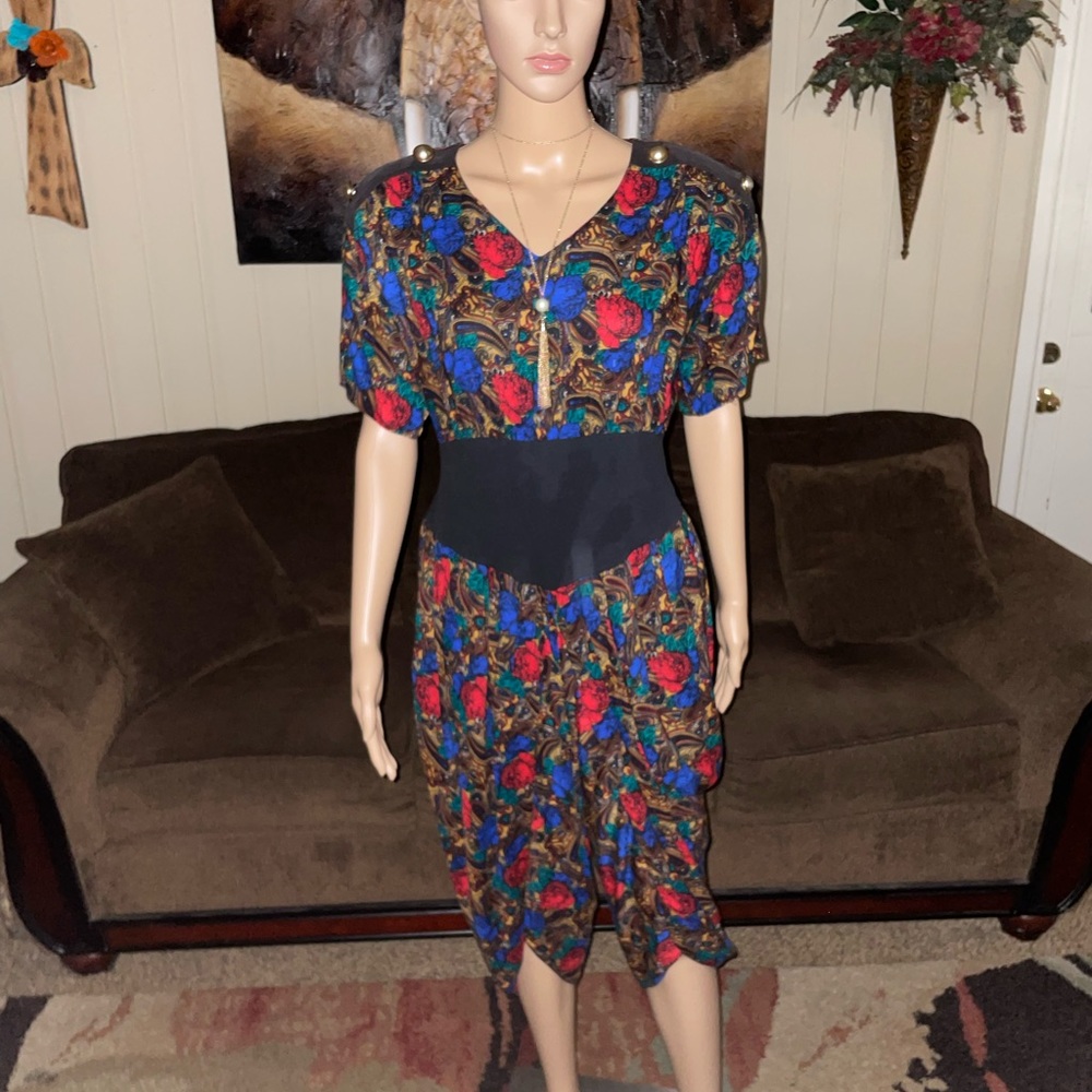 Diamond’s • Vintage • 1980’s • U.S.A • Medium • Floral • Multi-Colors • Jumpsuit